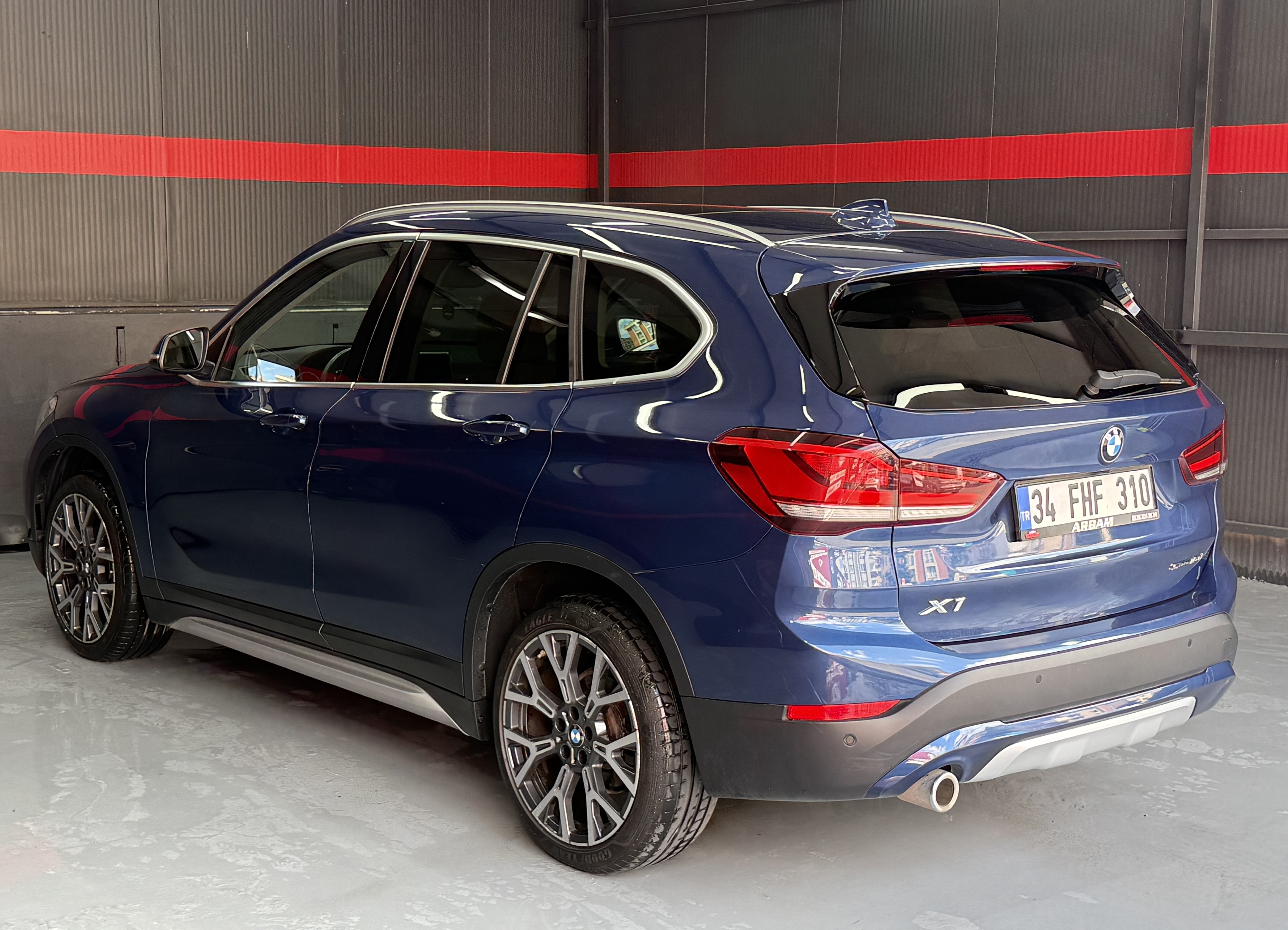 *ARBAM`DAN*BMW*X1*16d*SDRİVE*XLİNE*41.210KM*SUV*LANSMAN*RENK*