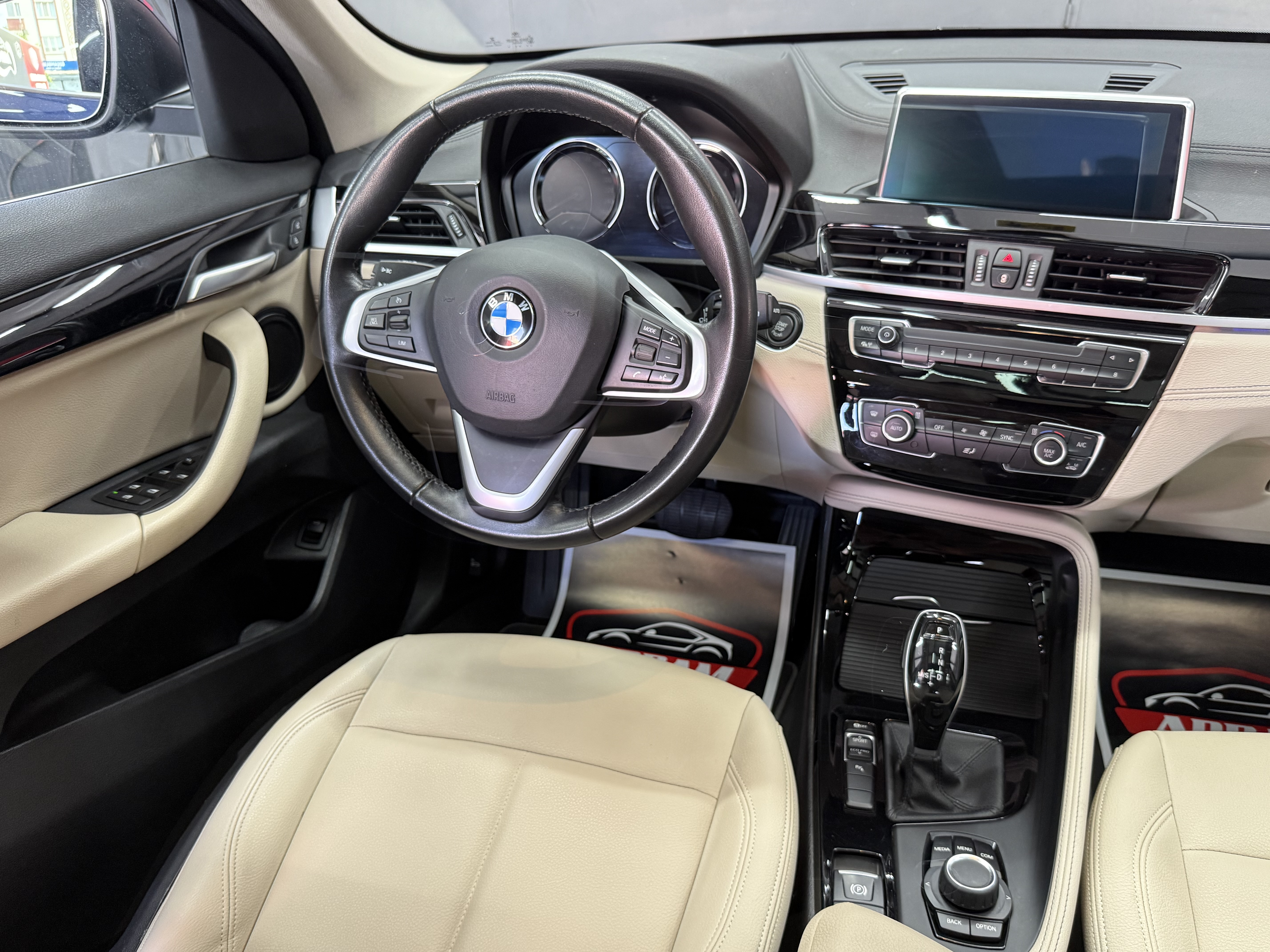 *ARBAM`DAN*BMW*X1*16d*SDRİVE*XLİNE*41.210KM*SUV*LANSMAN*RENK*